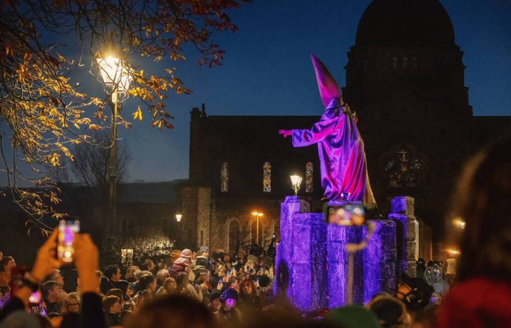 where to celebrate Halloween (1)