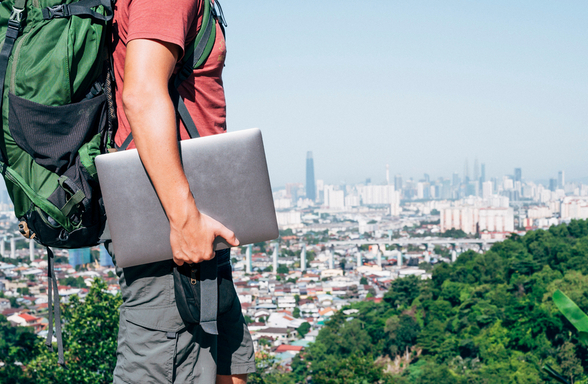 Digital Nomad travel essentials