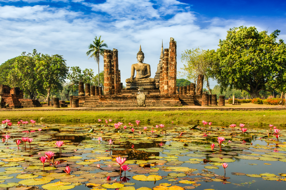 Ayutthaya, backpacking in Thailand 
