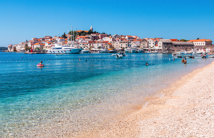 how to live and work in Croatia