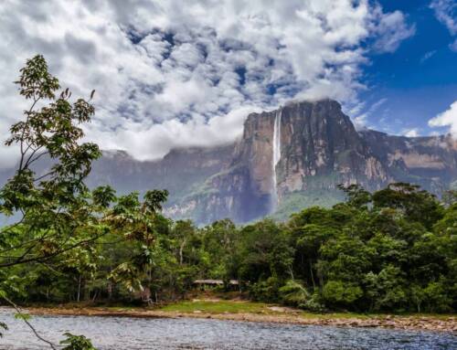 Is it safe to travel to Venezuela?