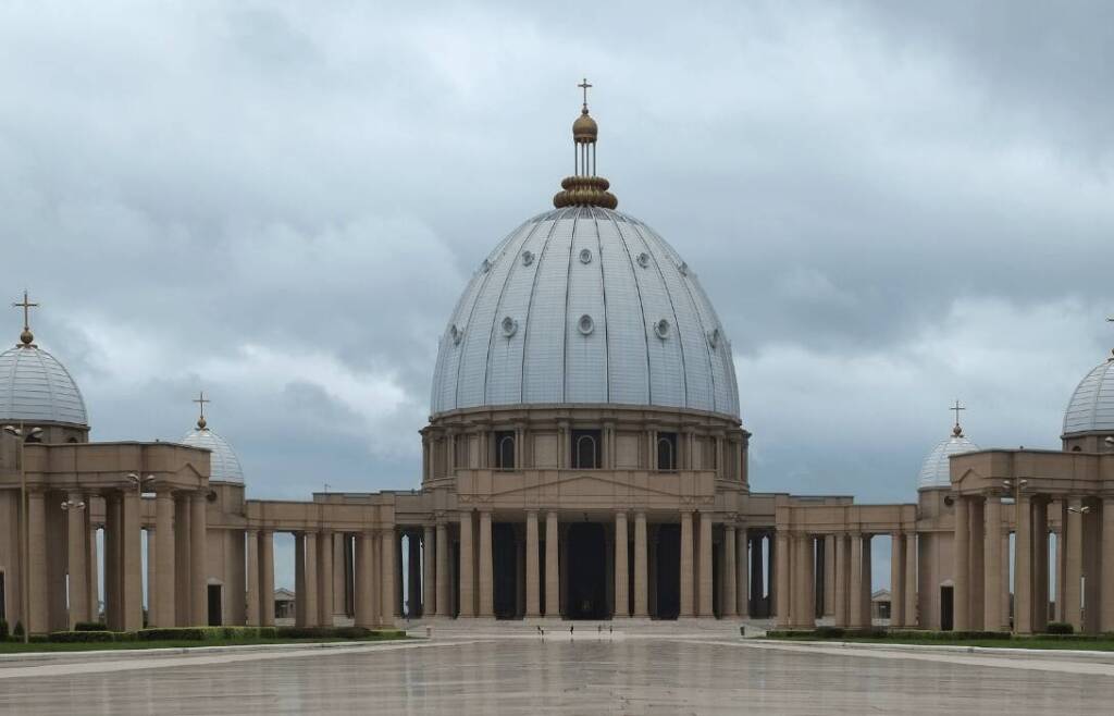 Basilica of Our Lady of Peace (Yamoussoukro, Ivory Coast)