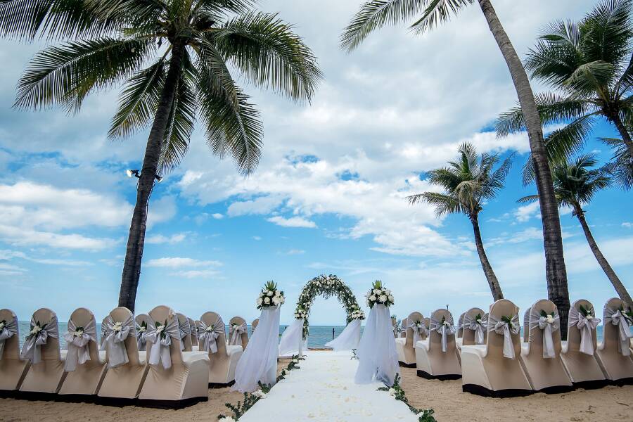 Affordable weddings abroad