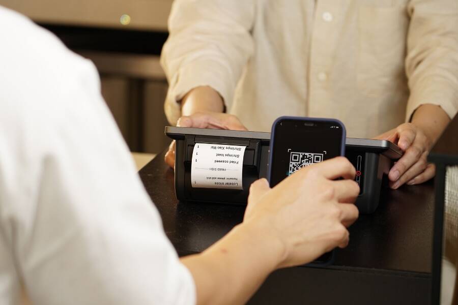 China payment methods QR codes